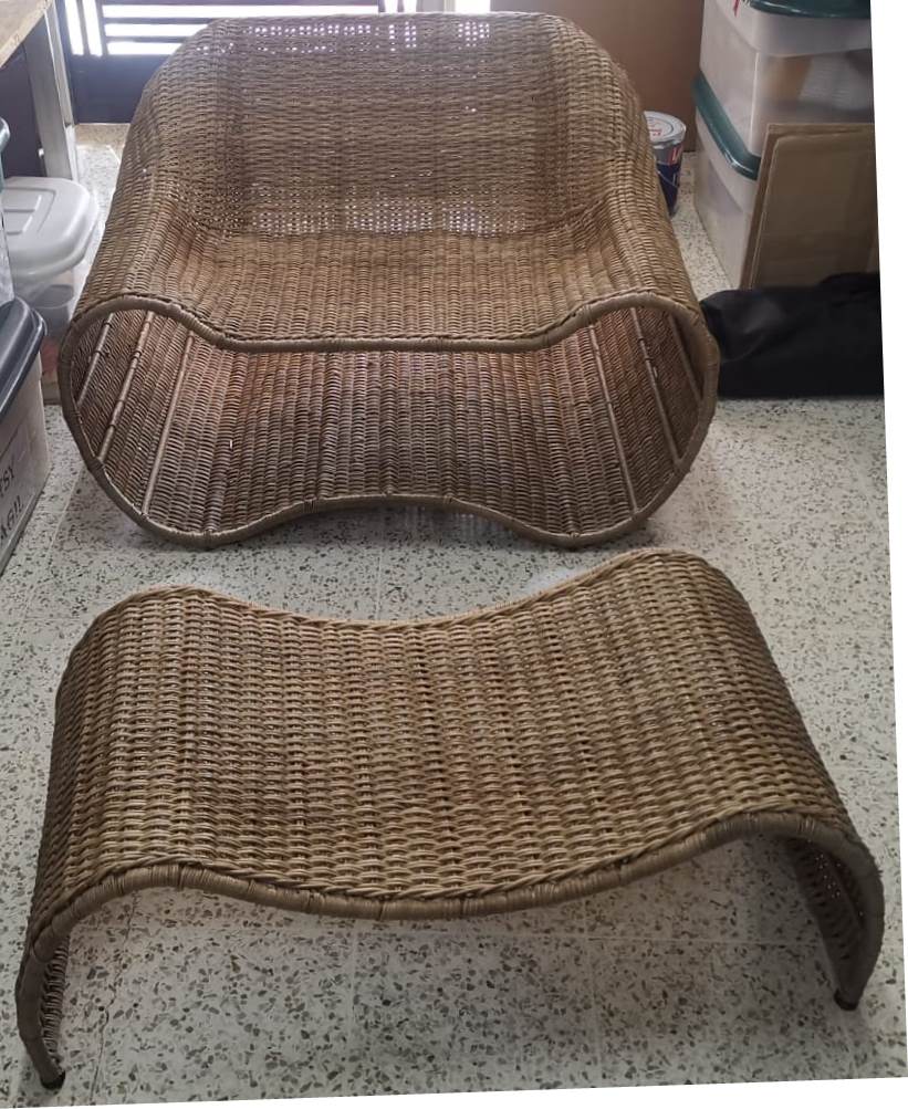 Wicker OTTOMAN MOMOS