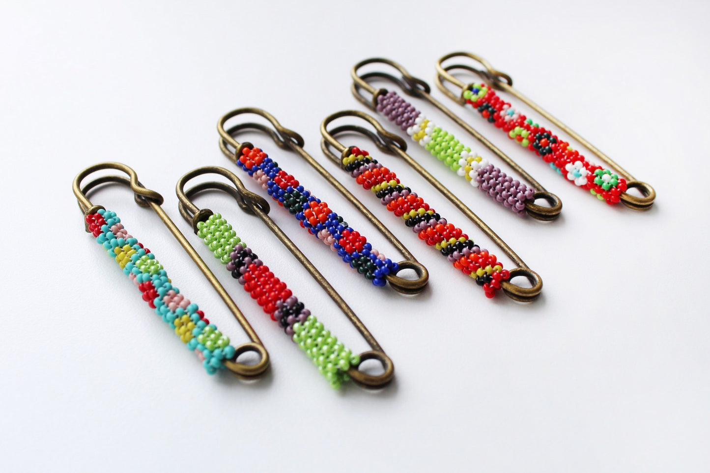 Beaded Safety Pin - Set of 12 units