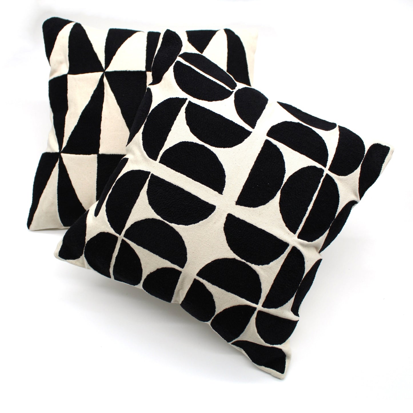 Punch needle Pillow cover - HOURGLASS BLACK