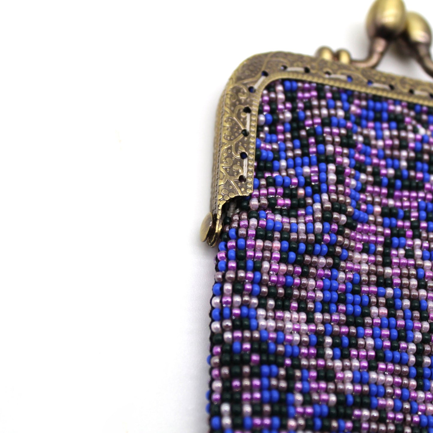 Glass bead coin purse with metal frame - ROI