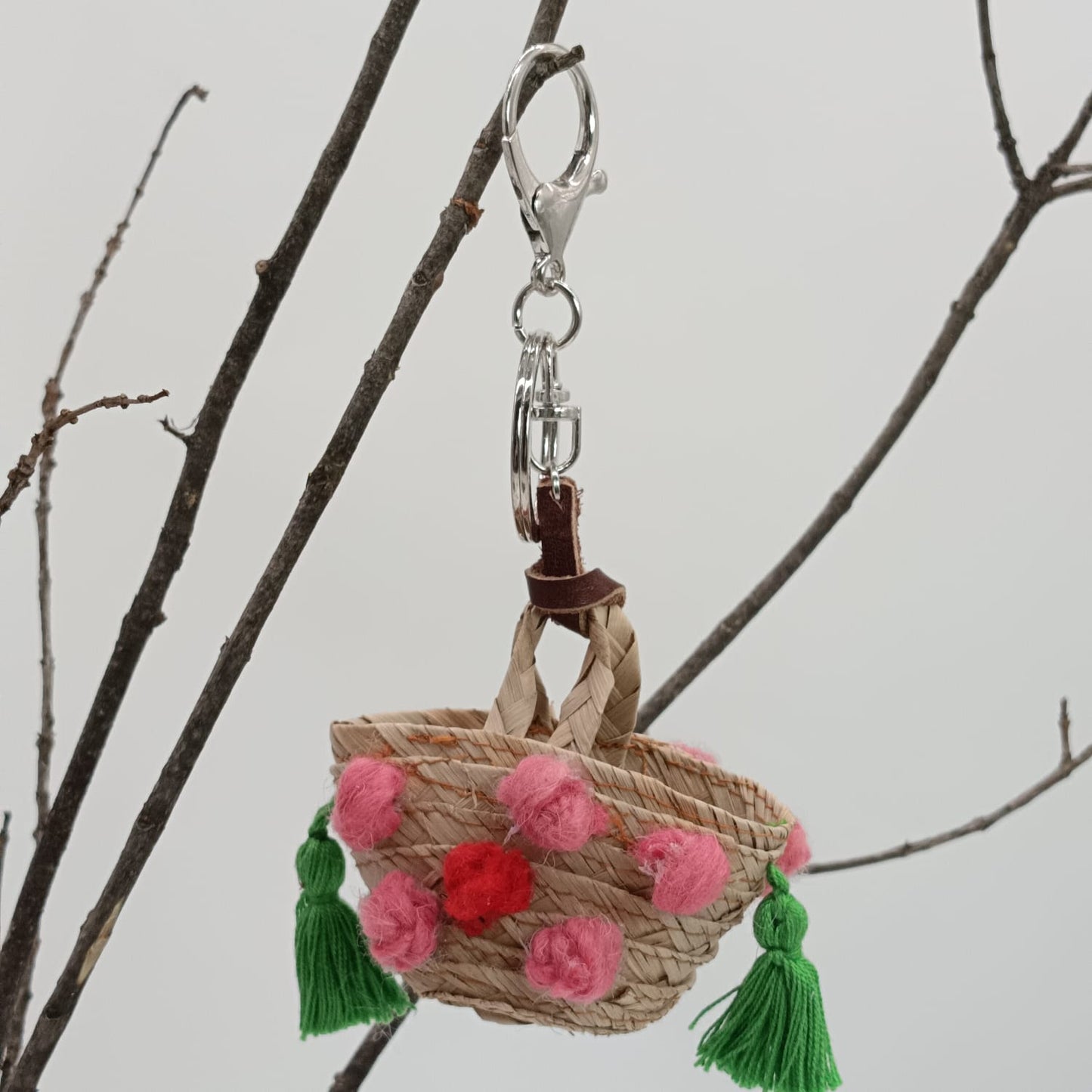 Bag charm - STRAW MNI TOTE