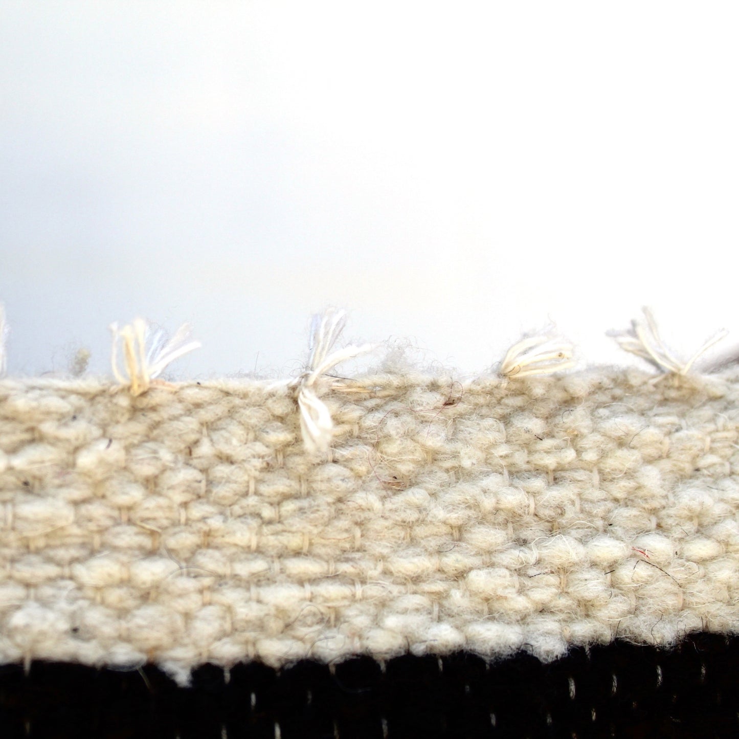 WOOL RUG HALF MOON YELLOW DETAIL
