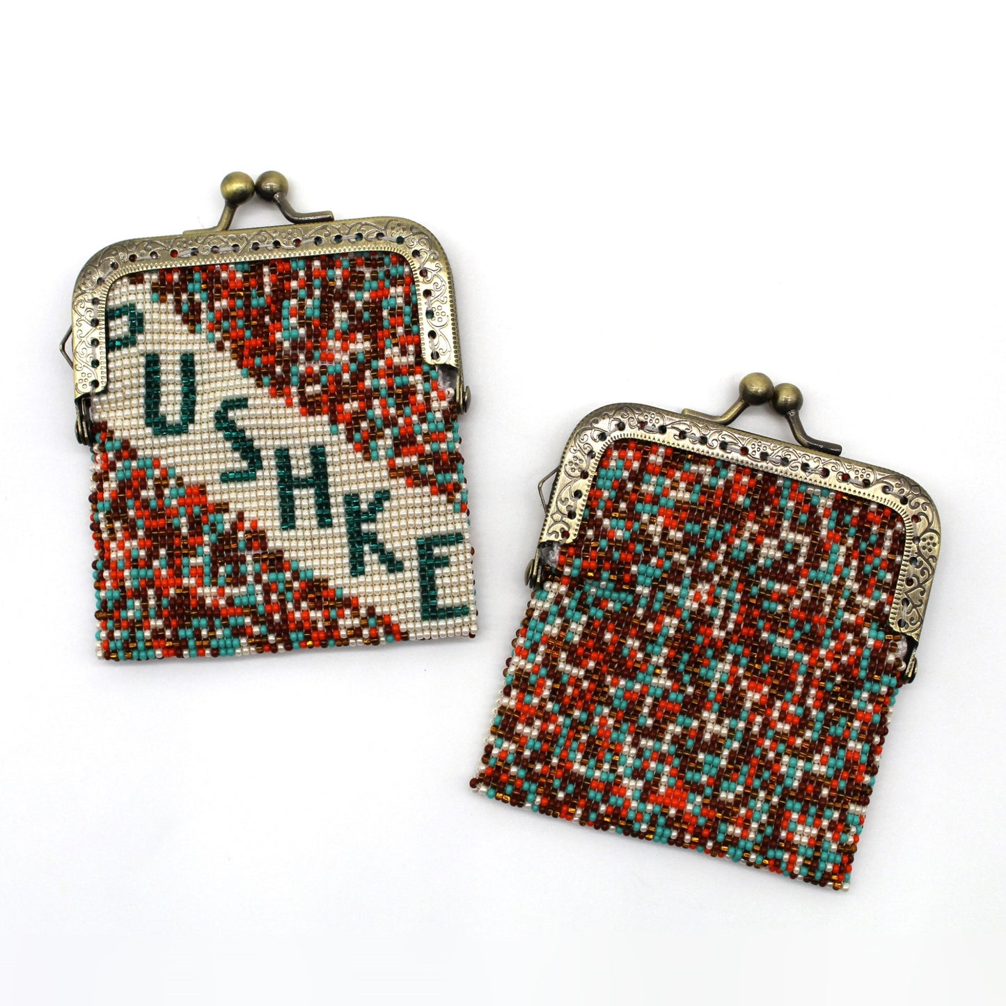 Glass bead coin purse with metal frame - Pushke