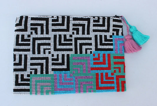 Labyrinth Glass Bead Clutch Stairs