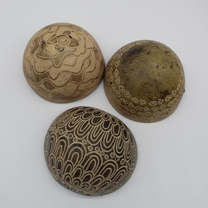 Natural gourd handcarved Bowl - Set of 3