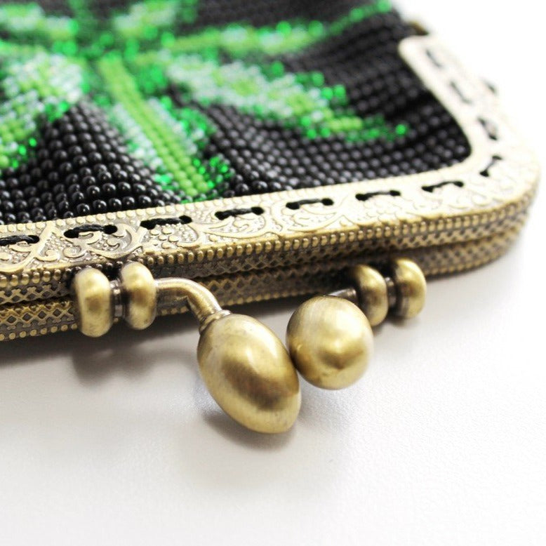 Glass Bead Coin Purse With Metal Frame - Leaf