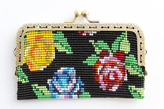 Beaded Flower Purse with Metal Frame and Clasp MULTICOLOR